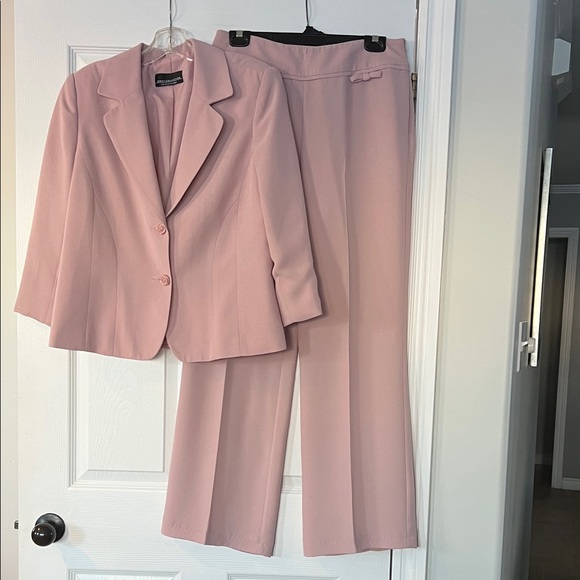 sport collection Pants - Blush Women's Pantsuit